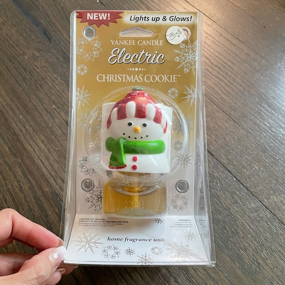 New Light Up Christmas 🎅🏻 Yankee Candle Plug-in